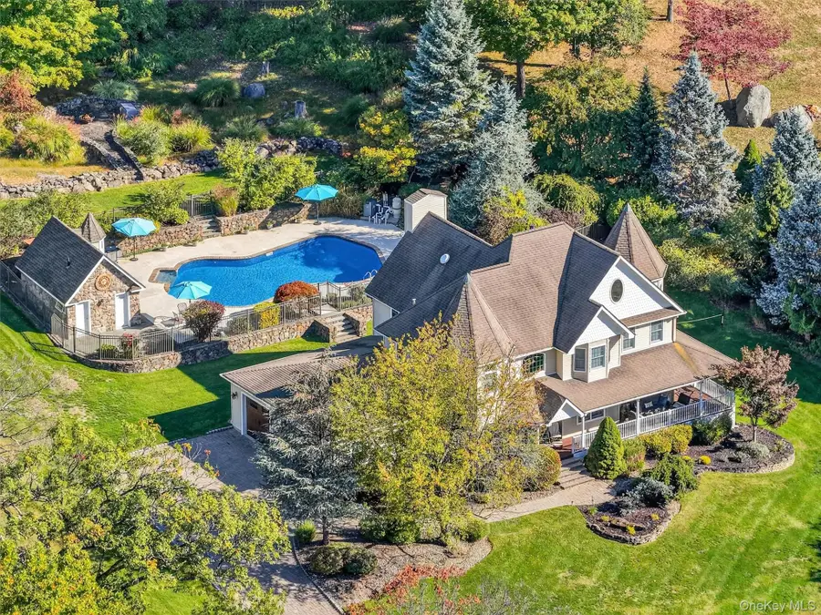 6 Katavolos Drive, Tomkins Cove, NY 10986 - Image #2