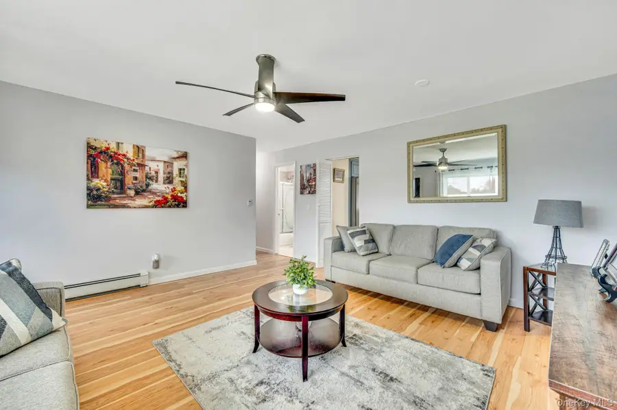 21 Francisco Avenue, Central Islip, NY 11722 - Image #3