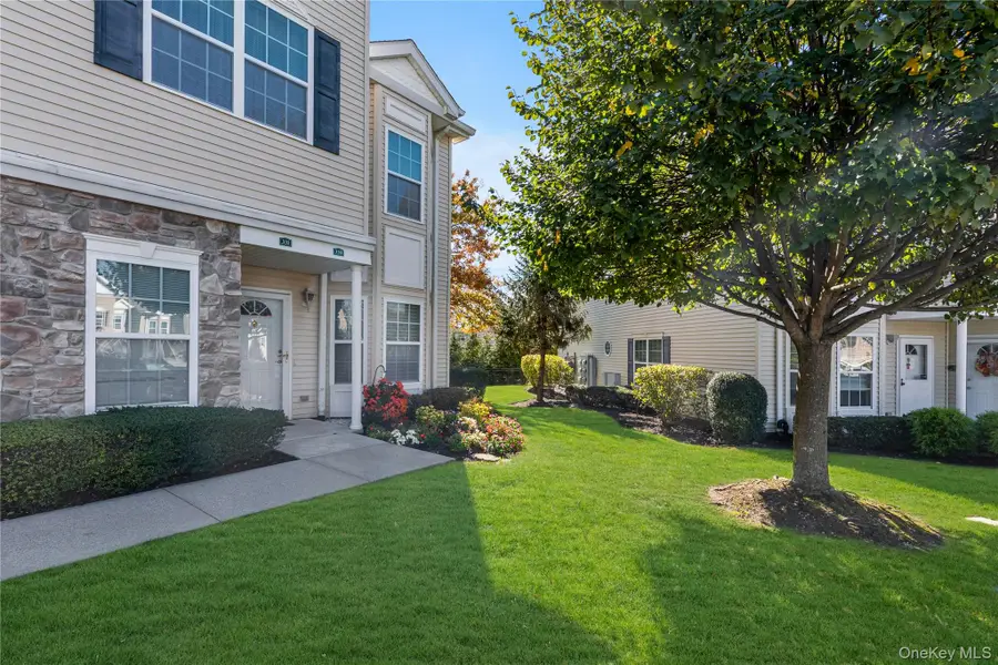 331 Spring Drive, East Meadow, NY 11554 - Image #2