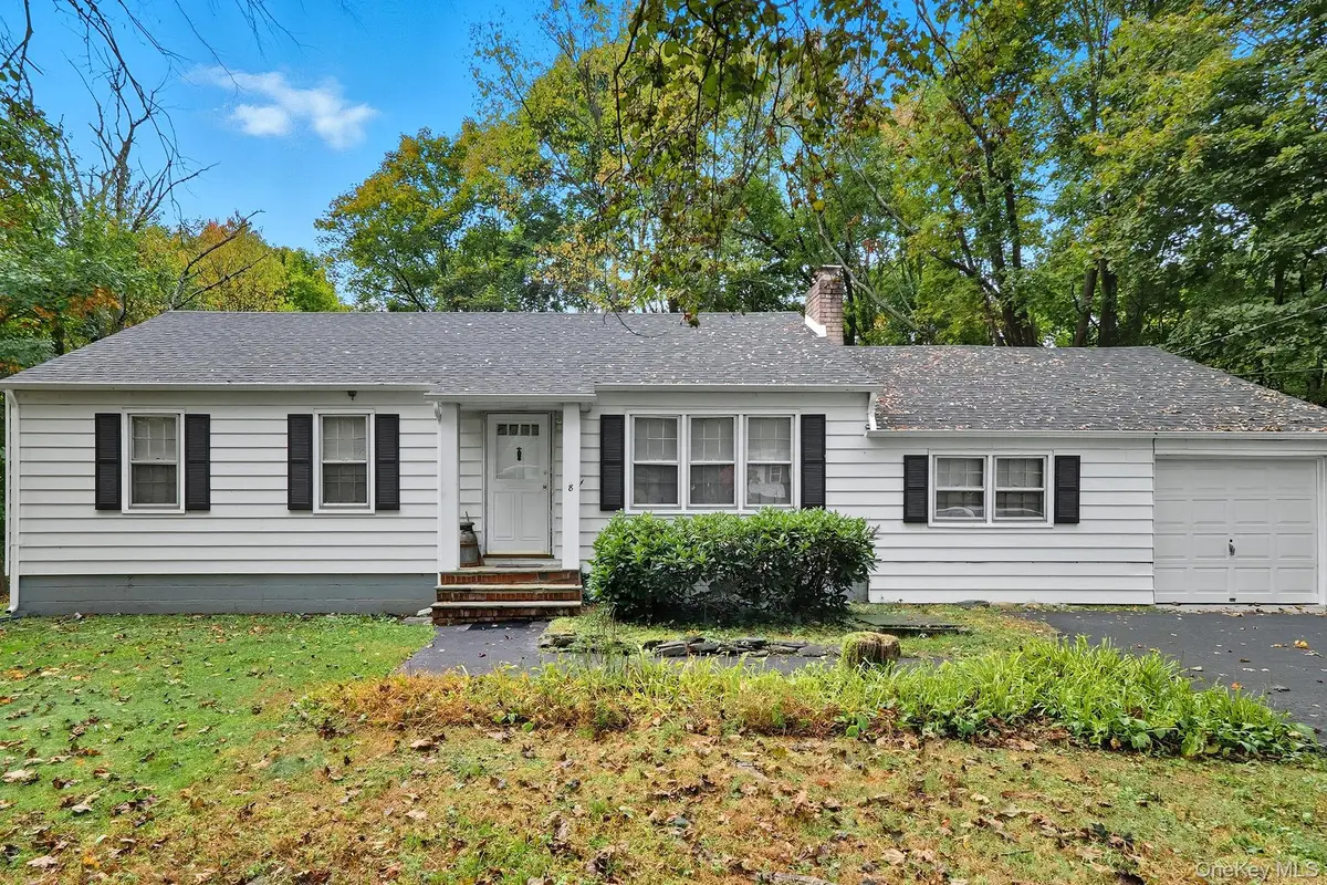 8 Walker Road, Poughkeepsie, NY 12603 - Image #1