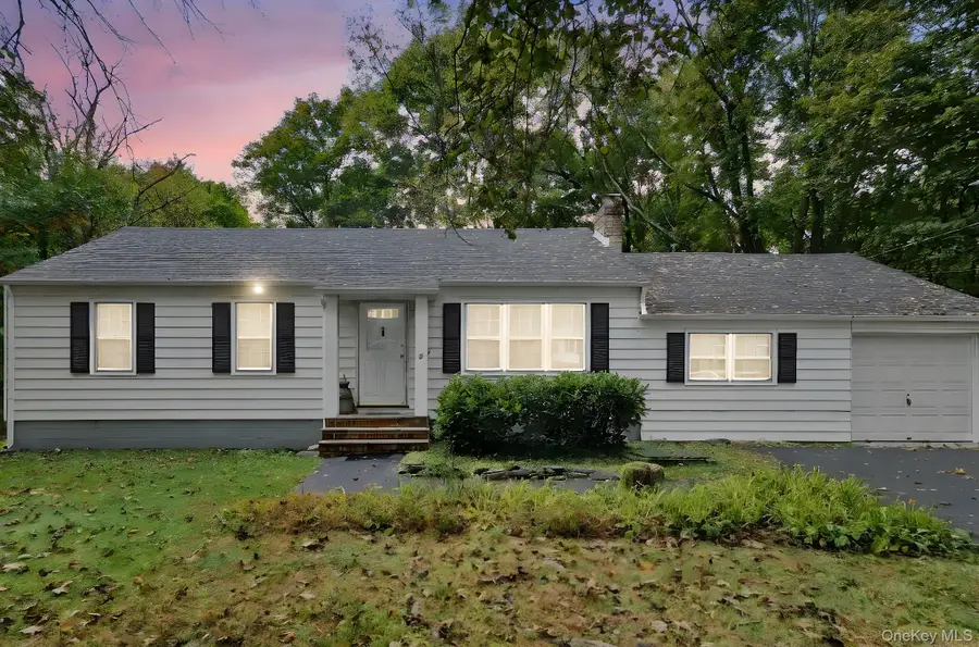 8 Walker Road, Poughkeepsie, NY 12603 - Image #2