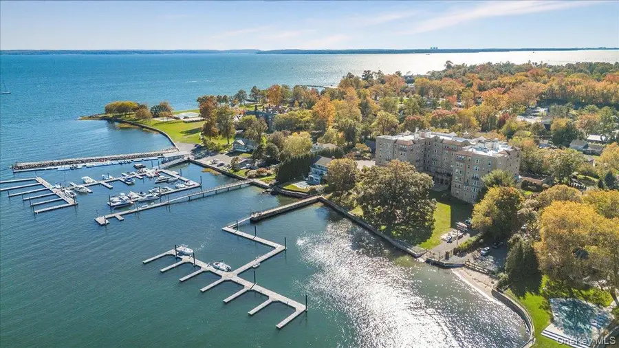 490 Bleeker Avenue #4L, Mamaroneck, NY 10543 - Image #2