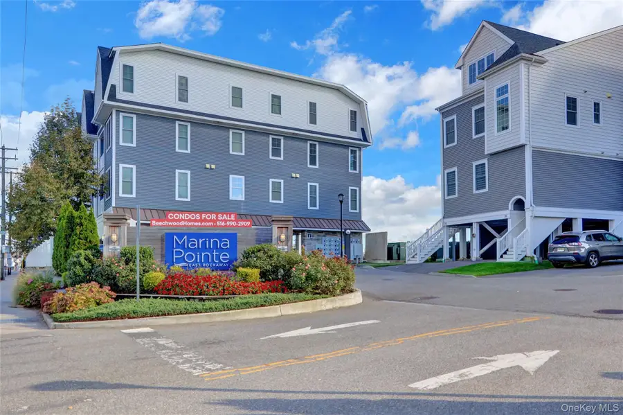 233 Marina Pointe Drive #233, East Rockaway, NY 11518 - Image #3