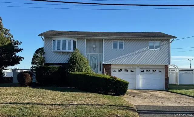 28 Harding Avenue, Lindenhurst, NY 11757 - Image #1