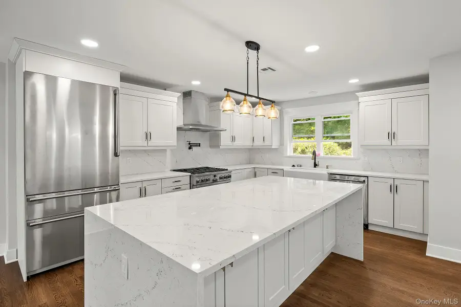 9 Stadium Road, White Plains, NY 10607 - Image #3