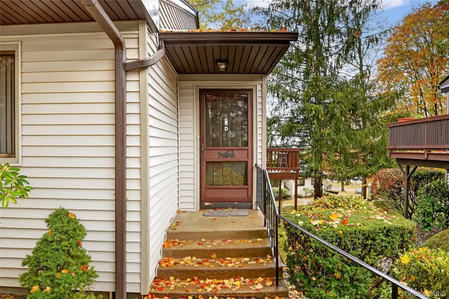 117 Village Road #D, Yorktown Heights, NY 10598 - Image #2