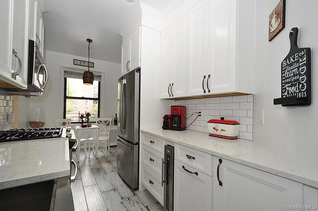 143 Garth Road #3L, Scarsdale, NY 10583 - Image #1