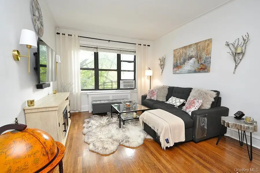 143 Garth Road #3L, Scarsdale, NY 10583 - Image #3