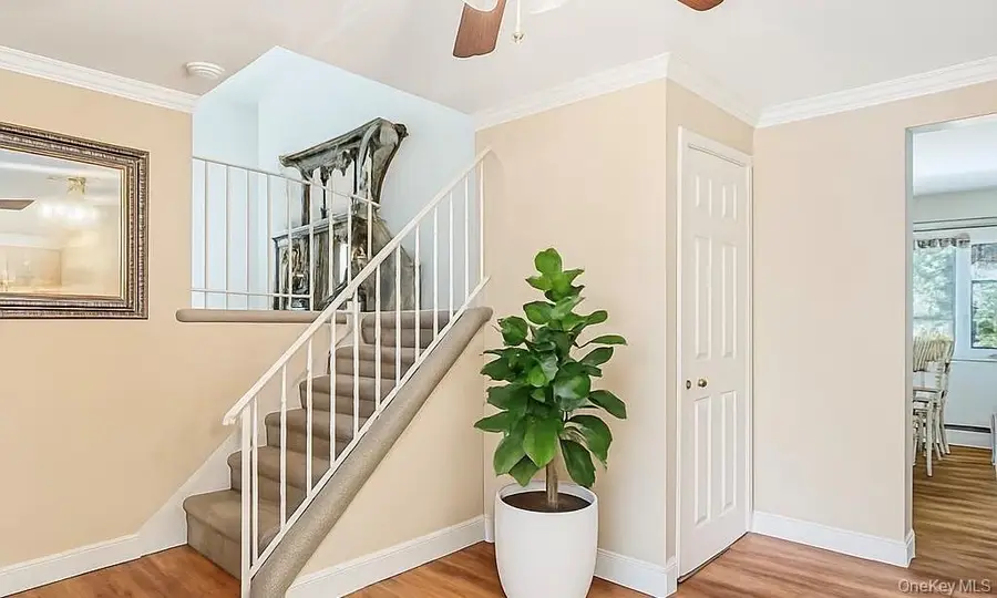 7 Majestic Road, Selden, NY 11784 - Image #3