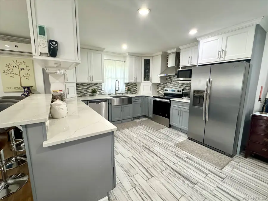 36 Sands Lane, Brookhaven, NY 11719 - Image #3