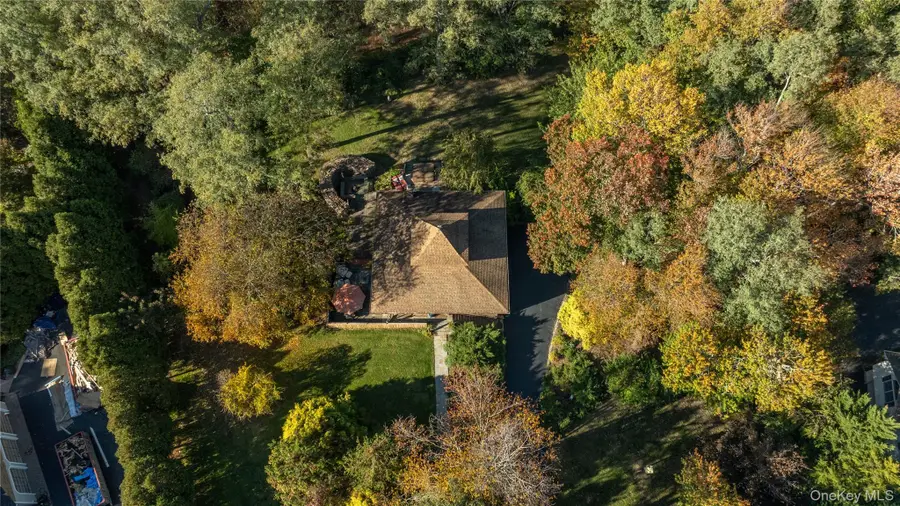 30 Long Bow, Wading River, NY 11792 - Image #2