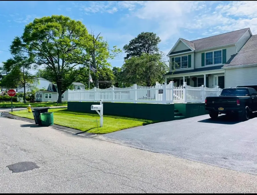 30 Lakeview Drive, Mastic Beach, NY 11951 - Image #2