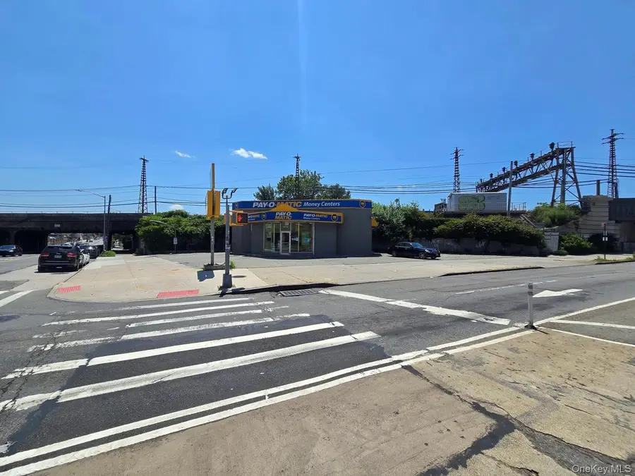 68-12 Queens Boulevard, Woodside, NY 11377 - Image #2