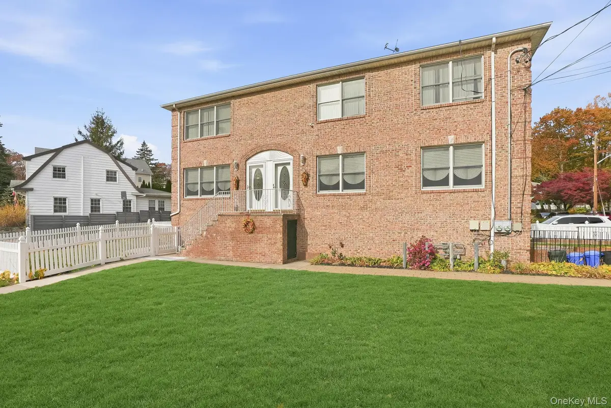 46 Bryn Mawr Place, Yonkers, NY 10701 - Image #1