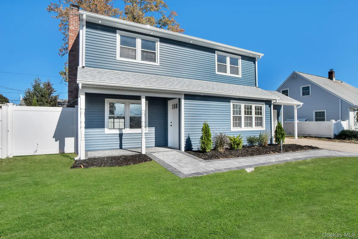 23 Chase Lane, Levittown, NY 11756 - Image #1