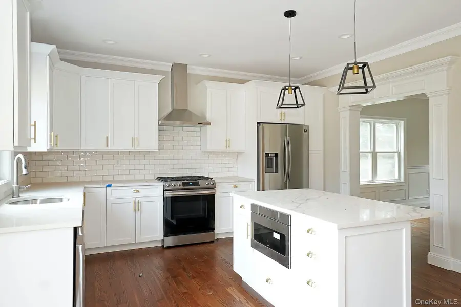 36 Michigan Avenue, Massapequa, NY 11758 - Image #3