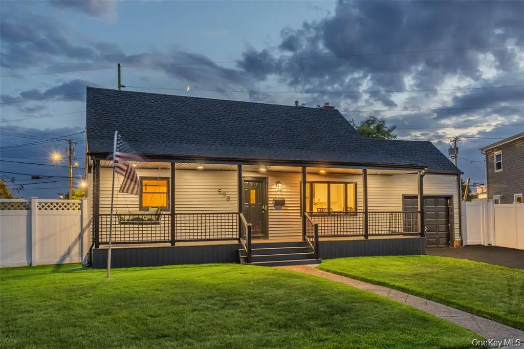 598 N Suffolk Avenue, Massapequa, NY 11758 - Image #1