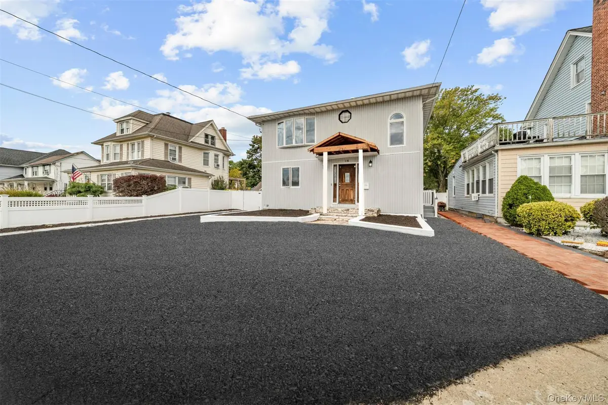 16 Johnson Place, Freeport, NY 11520 - Image #1