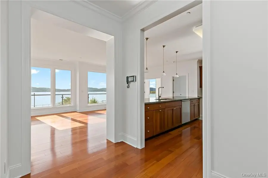 16 Rivers Edge Drive #200, Tarrytown, NY 10591 - Image #3