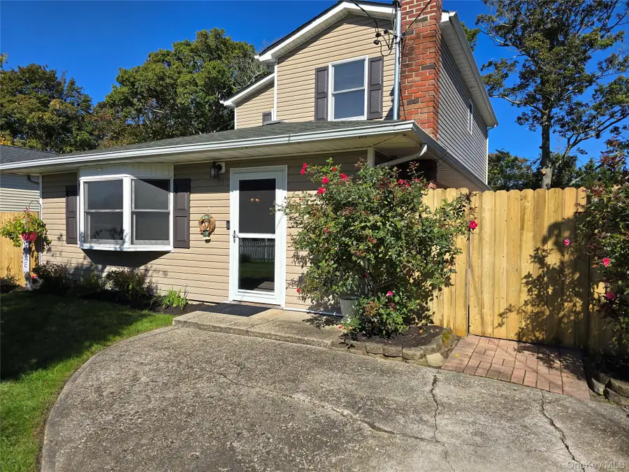 73 Saint George Drive, Shirley, NY 11967 - Image #2