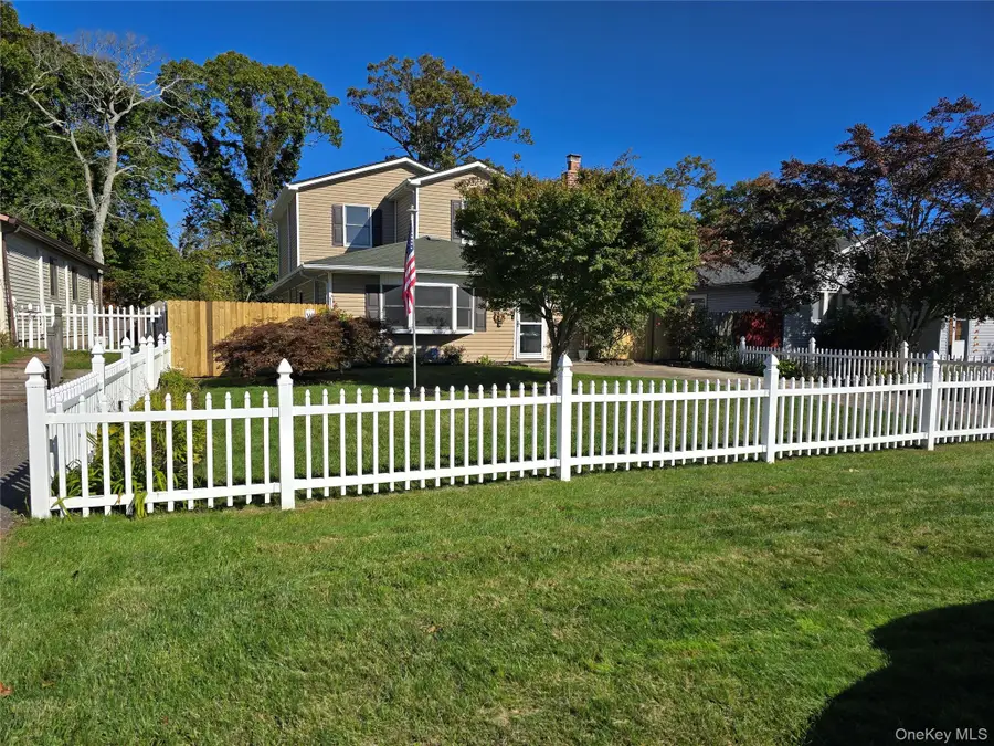 73 Saint George Drive, Shirley, NY 11967 - Image #3