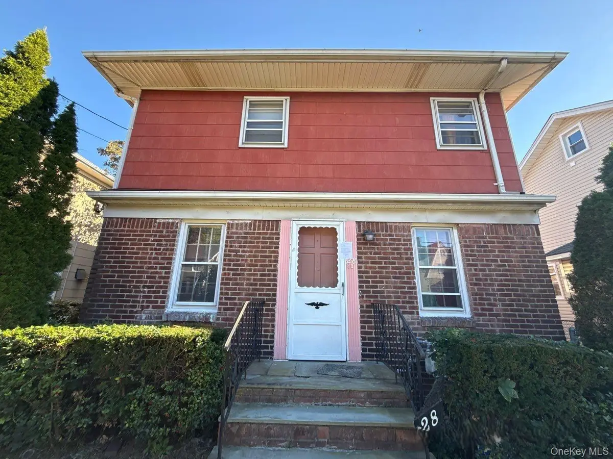 28 Dakota Place, Hempstead, NY 11550 - Image #1