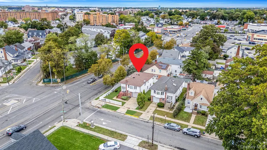 3 Tompkins Place, Hempstead, NY 11550 - Image #3