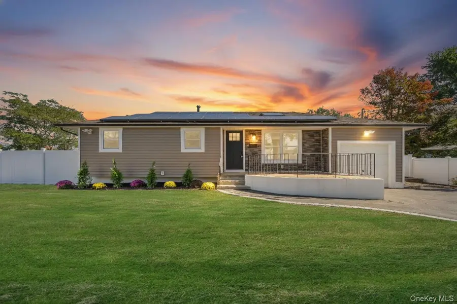 109 Westwood Avenue, Deer Park, NY 11729 - Image #2