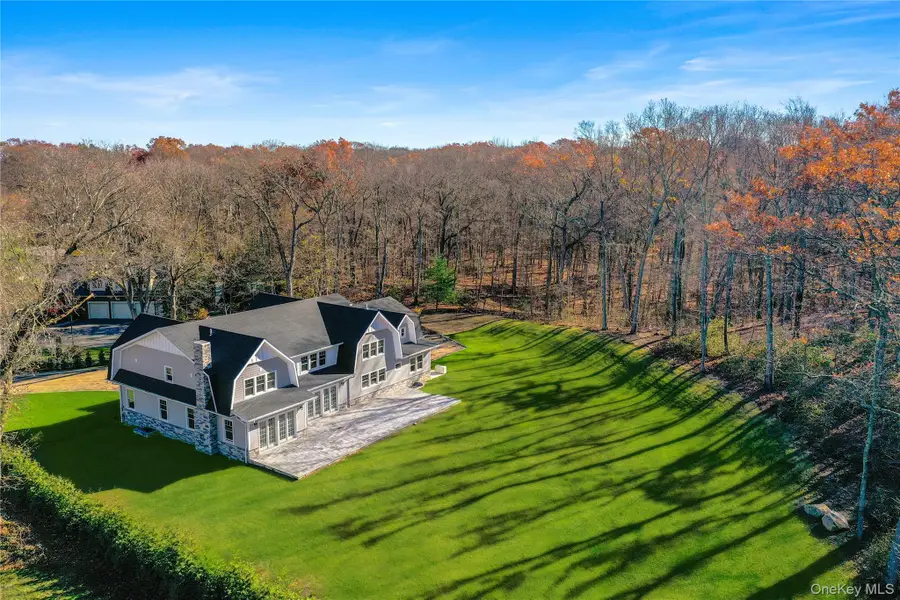 541 Split Rock Road, Syosset, NY 11791 - Image #3