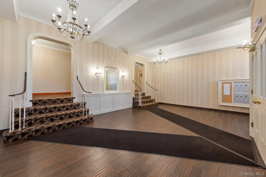 108 S Village #2B, Rockville Centre, NY 11570 - Image #2