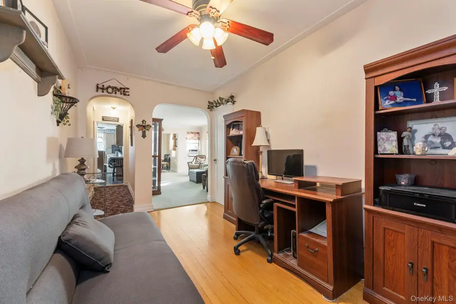 108 S Village #2B, Rockville Centre, NY 11570 - Image #3