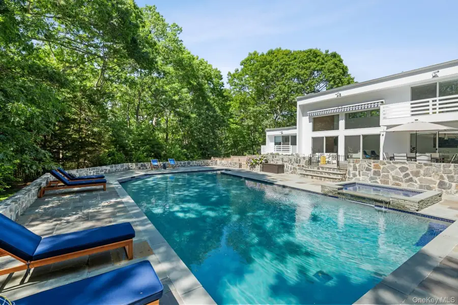 715 Hands Creek Road, East Hampton, NY 11937 - Image #2