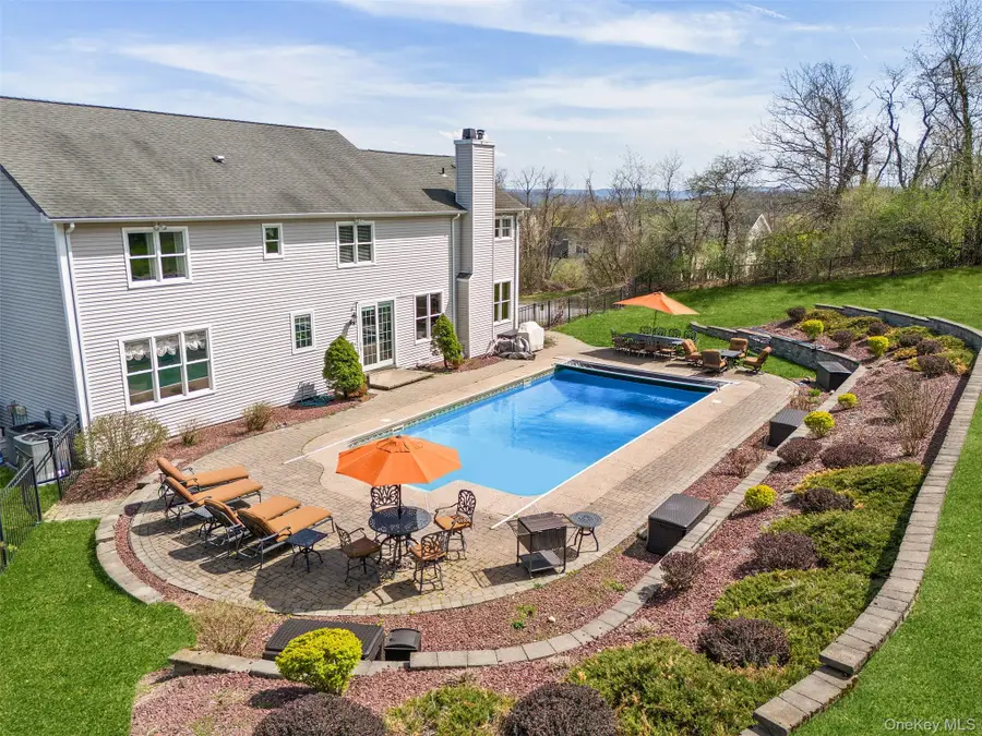 79 Victor Drive, Poughkeepsie, NY 12603 - Image #2