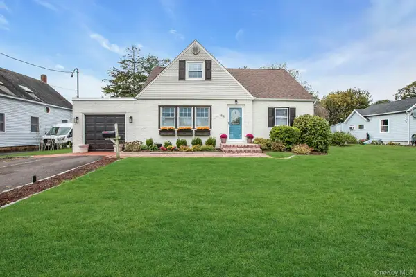 68 Division Avenue, West Sayville, NY 11796