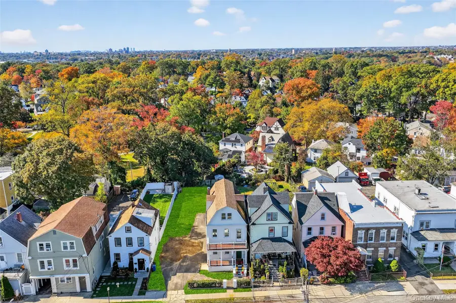 44 Madeleine Avenue, New Rochelle, NY 10801 - Image #2