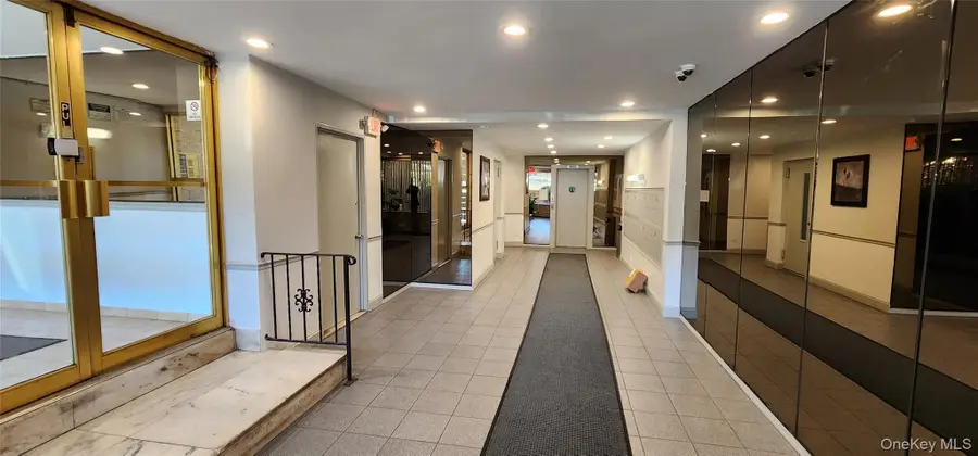 222-89 Braddock Ave #5A, Queens Village, NY 11428 - Image #2