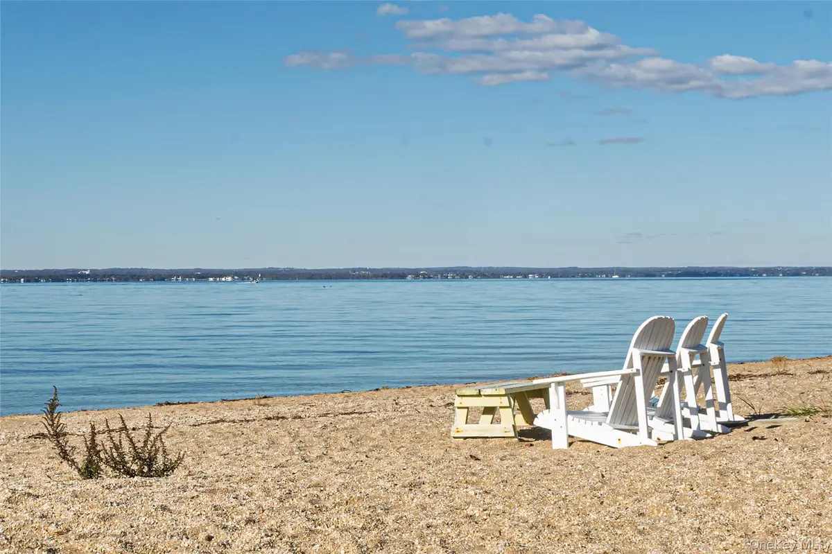 15 Ridge Road, Glen Cove, NY 11542 - Image #1