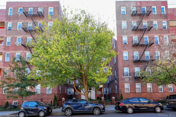 65-36 Wetherole Street #309, Rego Park, NY 11374