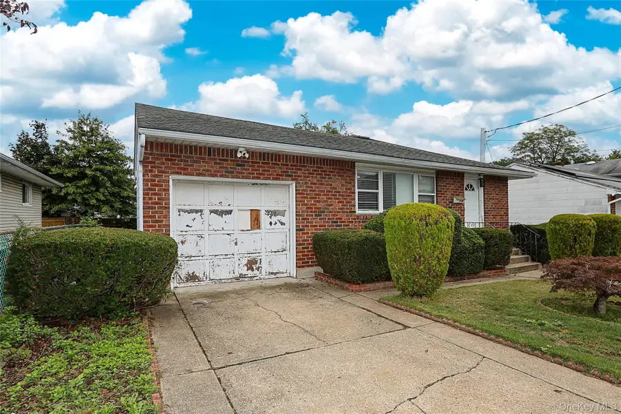 53 Atlantic Avenue, Carle Place, NY 11514 - Image #3