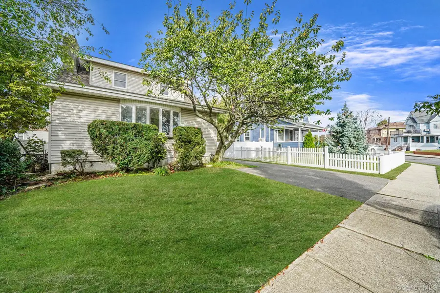 19 4th Avenue, East Rockaway, NY 11518 - Image #2