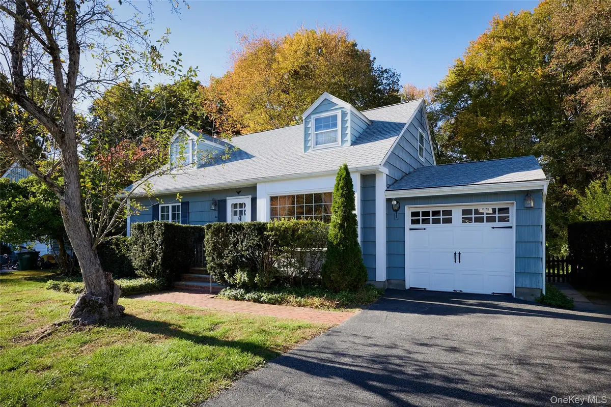 44 Morris Drive, Hyde Park, NY 12538 - Image #1