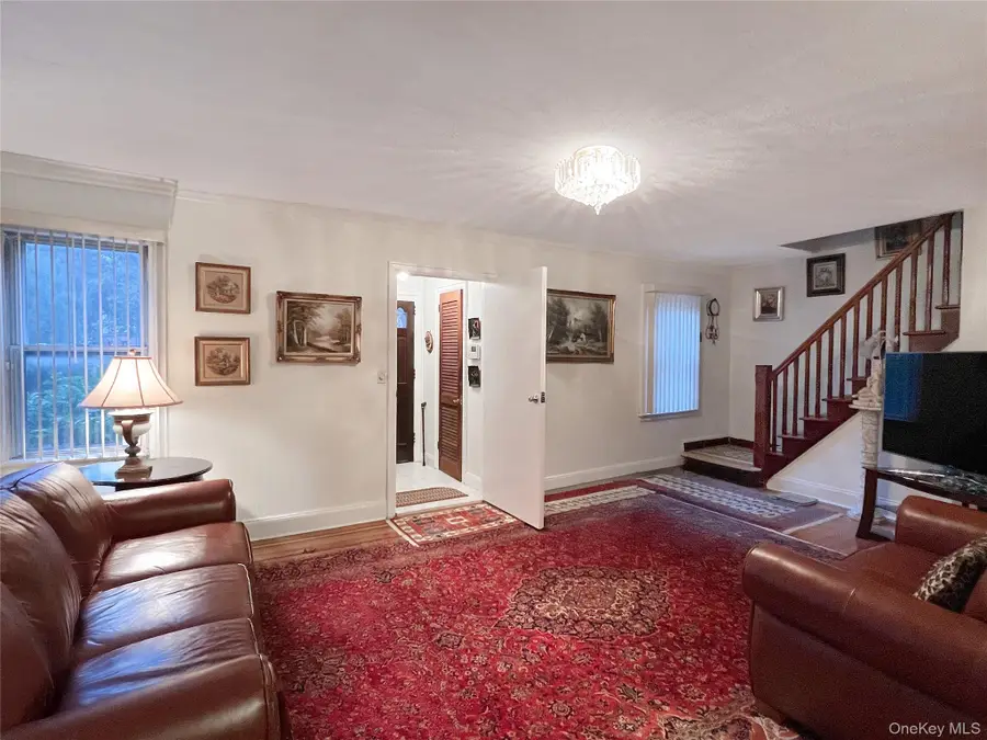 4706 Utopia Parkway, Flushing, NY 11358 - #3