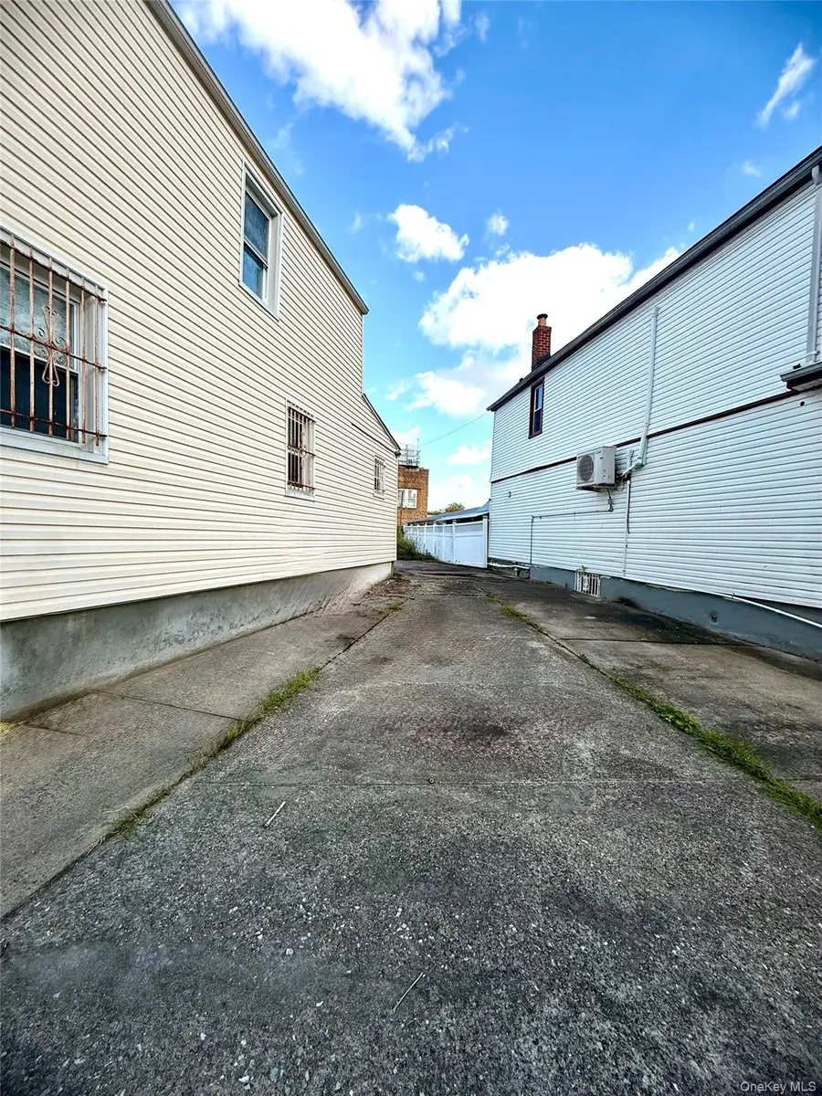 11409 135th Street, South Ozone Park, NY 11420 - Image #3