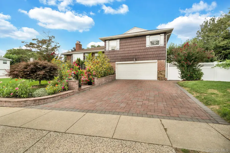 1 Wayland Road, Plainview, NY 11803 - Image #3