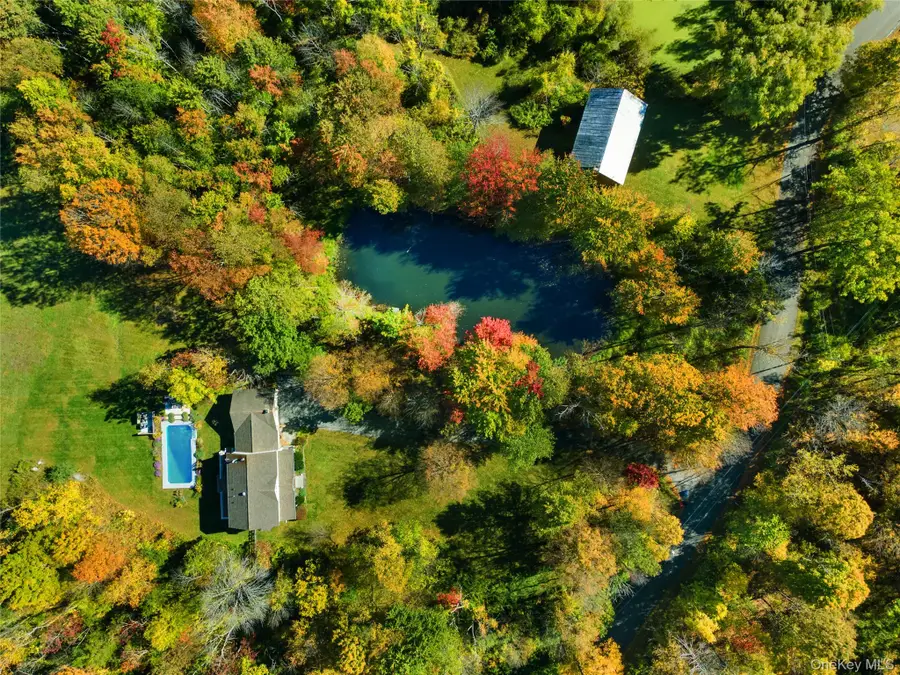 133 Williams Road, Red Hook, NY 12571 - Image #2