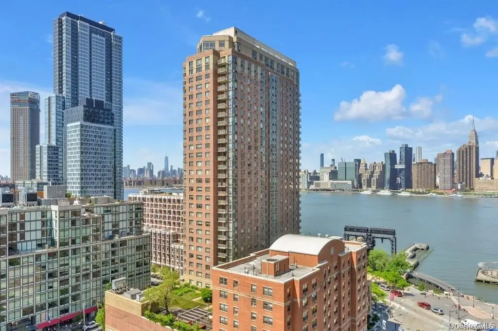 4-74 48th Avenue #17J, Long Island City, NY 11109 - Image #1