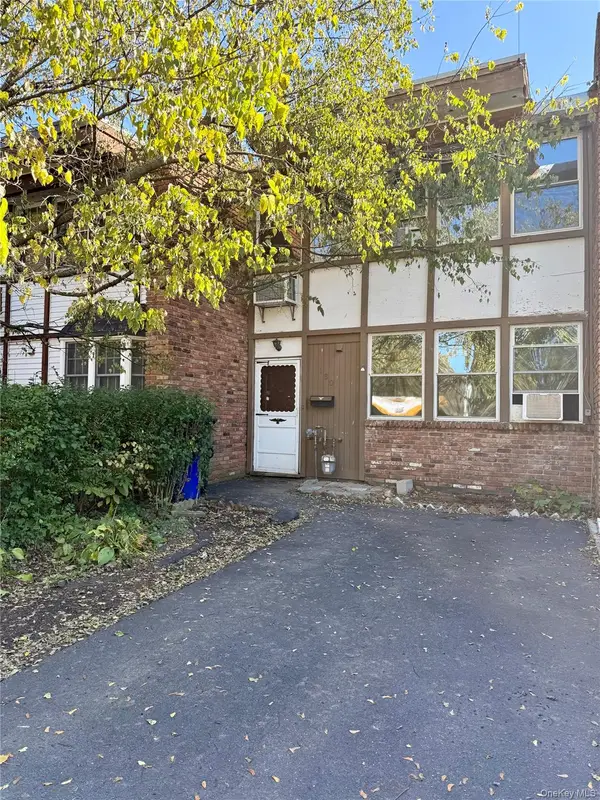 160 Halgren Crescent, Haverstraw, NY 10927