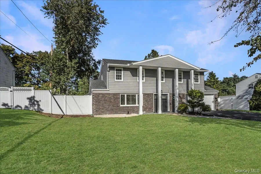 75 Wesleyan Road, Smithtown, NY 11787 - Image #3