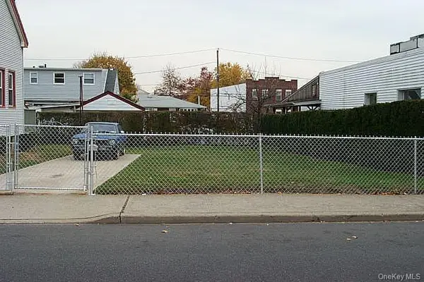 86-B Gotham Avenue, Elmont, NY 11003