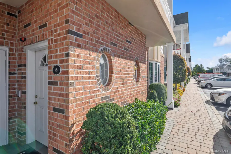 6 Sarah Court, Amityville, NY 11701 - Image #2